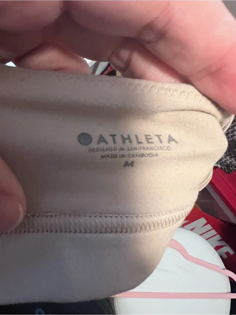 #573 Athleta Strappy Racerback Lightly Lined Sports Bra Taupe Medium EUC - Picture 3 of 4
